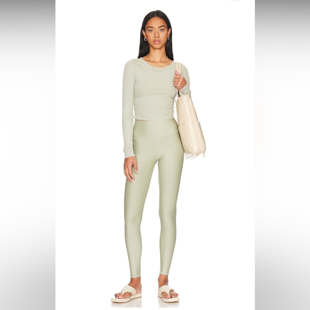ALO Yoga Airlift High Waist Leggings in Limestone XXS NWT